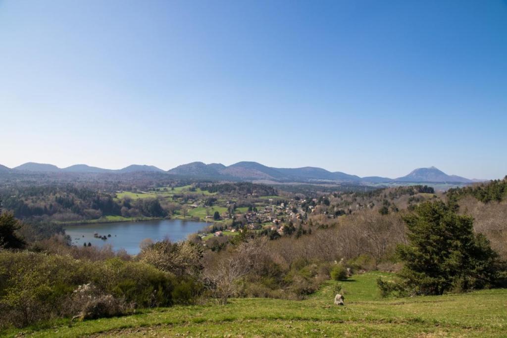 Gasthof Entre Lacs Et Volcans Aydat